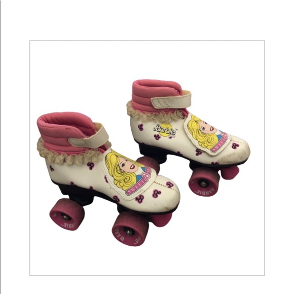 barbie roller skates